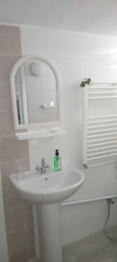 Studio, Cite La Gazelle ,Pas Jafar, Quartier Calme 10 Min De L'Aeroport Pres Du Technopark Ngoại thất bức ảnh