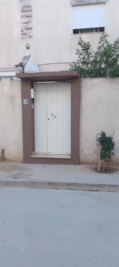 Studio, Cite La Gazelle ,Pas Jafar, Quartier Calme 10 Min De L'Aeroport Pres Du Technopark Ngoại thất bức ảnh